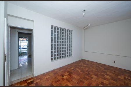 Casa para alugar com 170m², 4 quartos e 3 vagas Casa para alugar com 170m², 4 quartos e 3 vagasQUARTO2