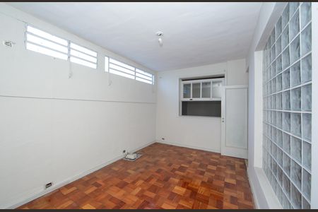 Casa para alugar com 170m², 4 quartos e 3 vagas Casa para alugar com 170m², 4 quartos e 3 vagasQUARTO2