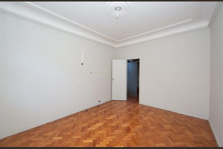 Casa para alugar com 170m², 4 quartos e 3 vagas Casa para alugar com 170m², 4 quartos e 3 vagasSALA