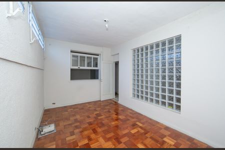 Casa para alugar com 170m², 4 quartos e 3 vagas Casa para alugar com 170m², 4 quartos e 3 vagasQUARTO2