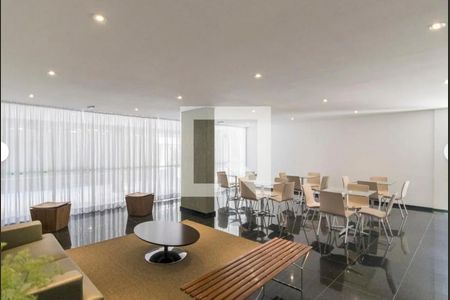 Apartamento à venda com 68m², 1 quarto e 1 vaga Apartamento à venda com 68m², 1 quarto e 1 vagaÁrea comum - Salão de festas