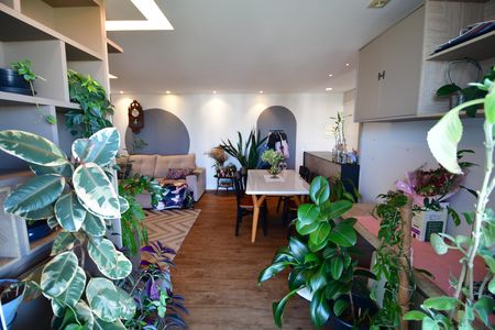 Sala de apartamento para alugar com 2 quartos, 73m² em Fazenda Santa Cândida, Campinas