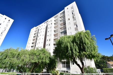 Fachada do bloco de apartamento para alugar com 2 quartos, 73m² em Fazenda Santa Cândida, Campinas