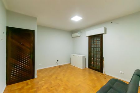 Apartamento à venda com 600m², 11 quartos e 9 vagas Apartamento à venda com 600m², 11 quartos e 9 vagasSala