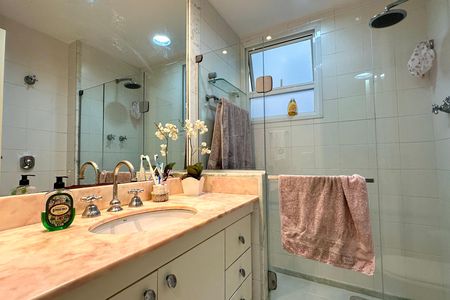Apartamento para alugar com 100m², 3 quartos e 1 vaga
