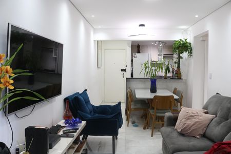 Apartamento à venda com 69m², 2 quartos e 2 vagasSala