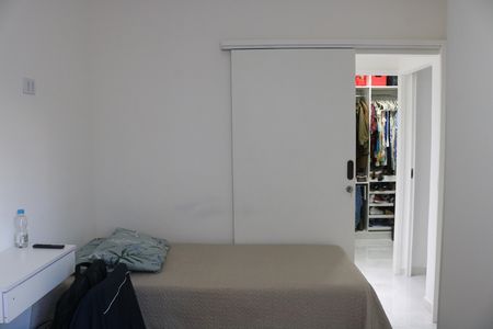 Apartamento à venda com 69m², 2 quartos e 2 vagasQuarto 1