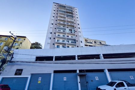 Fachada de apartamento para alugar com 2 quartos, 50m² em Parque Assuncao, Taboão da Serra