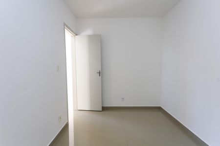 Apartamento para alugar com 2 quartos, 50m² em Parque Assuncao, Taboão da Serra