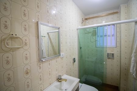 Casa para alugar com 200m², 4 quartos e 2 vagas Casa para alugar com 200m², 4 quartos e 2 vagasBANHEIRO