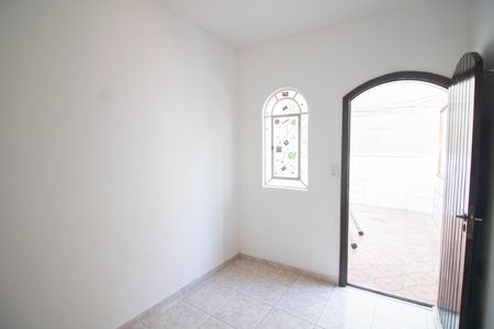 Casa para alugar com 200m², 4 quartos e 2 vagas Casa para alugar com 200m², 4 quartos e 2 vagasQUARTO 4