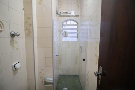 Casa para alugar com 200m², 4 quartos e 2 vagas Casa para alugar com 200m², 4 quartos e 2 vagasBANHEIRO DOS QUARTOS