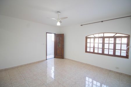 SALA de casa para alugar com 4 quartos, 200m² em Lauzane Paulista, São Paulo