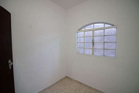 Casa para alugar com 200m², 4 quartos e 2 vagas Casa para alugar com 200m², 4 quartos e 2 vagasQUARTO 2