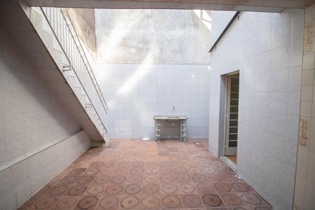 Casa para alugar com 200m², 4 quartos e 2 vagas Casa para alugar com 200m², 4 quartos e 2 vagasQUINTAL E ÁREA DE SERVIÇO