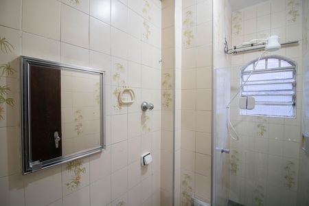 Casa para alugar com 200m², 4 quartos e 2 vagas Casa para alugar com 200m², 4 quartos e 2 vagasBANHEIRO DOS QUARTOS