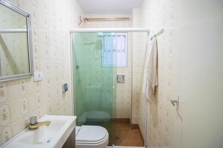 Casa para alugar com 200m², 4 quartos e 2 vagas Casa para alugar com 200m², 4 quartos e 2 vagasBANHEIRO