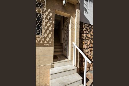 Apartamento à venda com 64m², 2 quartos e sem vaga Apartamento à venda com 64m², 2 quartos e sem vagaHall de entrada