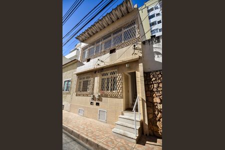 Apartamento à venda com 64m², 2 quartos e sem vaga Apartamento à venda com 64m², 2 quartos e sem vagaFachada