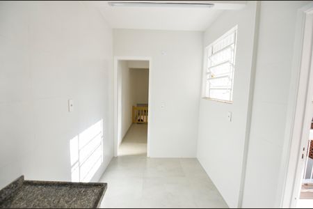 Apartamento à venda com 64m², 2 quartos e sem vaga Apartamento à venda com 64m², 2 quartos e sem vagaCozinha