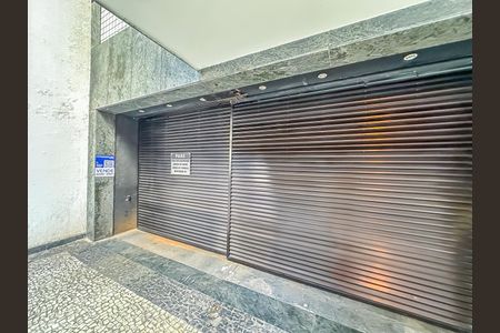 Apartamento à venda com 64m², 2 quartos e 1 vaga