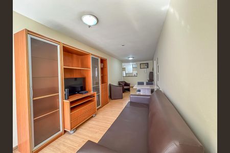 Apartamento à venda com 64m², 2 quartos e 1 vaga