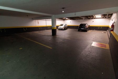 Apartamento à venda com 53m², 1 quarto e 1 vaga Apartamento à venda com 53m², 1 quarto e 1 vagaESTACIONAMENTO