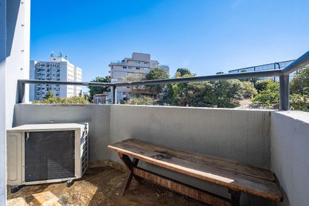 Apartamento para alugar com 94m², 3 quartos e 2 vagas Apartamento para alugar com 94m², 3 quartos e 2 vagasSala - Varanda