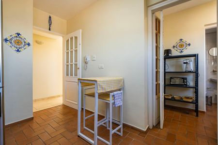 Apartamento para alugar com 94m², 3 quartos e 2 vagas Apartamento para alugar com 94m², 3 quartos e 2 vagasCozinha