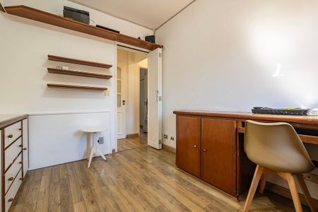Apartamento para alugar com 94m², 3 quartos e 2 vagas Apartamento para alugar com 94m², 3 quartos e 2 vagasQuarto 2