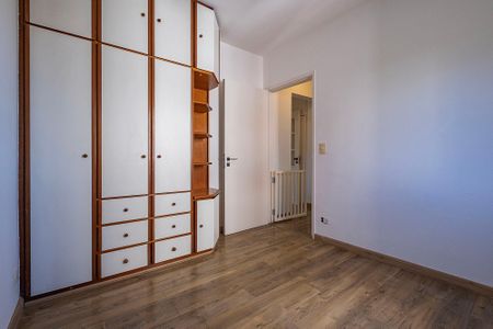 Apartamento para alugar com 94m², 3 quartos e 2 vagas Apartamento para alugar com 94m², 3 quartos e 2 vagasQuarto 3