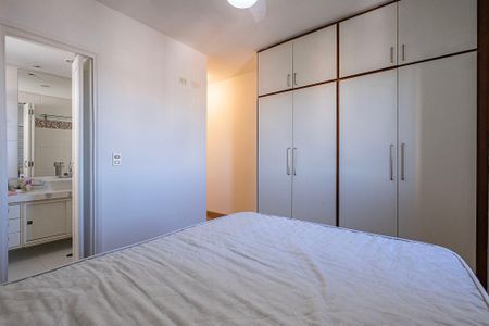 Apartamento para alugar com 94m², 3 quartos e 2 vagas Apartamento para alugar com 94m², 3 quartos e 2 vagasSuíte