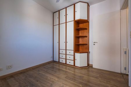 Apartamento para alugar com 94m², 3 quartos e 2 vagas Apartamento para alugar com 94m², 3 quartos e 2 vagasQuarto 3
