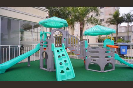 Área comum - Playground de apartamento para alugar com 2 quartos, 45m² em Humaitá, Porto Alegre