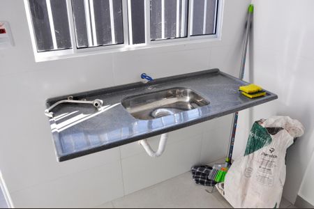 Apartamento para alugar com 28m², 1 quarto e sem vaga Apartamento para alugar com 28m², 1 quarto e sem vagaDetalhe - Sala e Cozinha