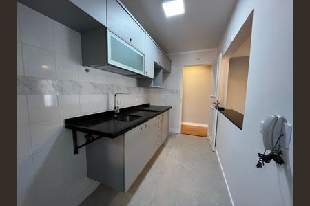 Apartamento à venda com 72m², 2 quartos e 2 vagasCozinha