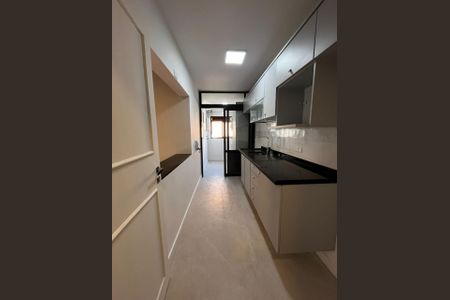 Apartamento à venda com 72m², 2 quartos e 2 vagasCozinha