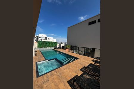 Apartamento à venda com 72m², 2 quartos e 2 vagasPiscina