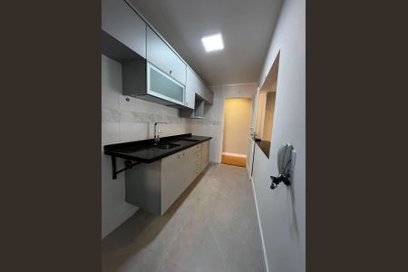 Apartamento à venda com 72m², 2 quartos e 2 vagasCozinha