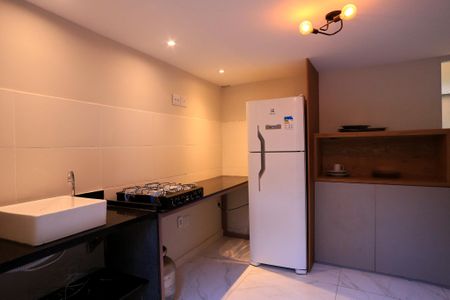 Studio para alugar com 38m², 1 quarto e sem vaga Studio para alugar com 38m², 1 quarto e sem vagaSala/Cozinha