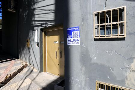 Studio para alugar com 38m², 1 quarto e sem vaga Studio para alugar com 38m², 1 quarto e sem vagaFachada com Plaquinha