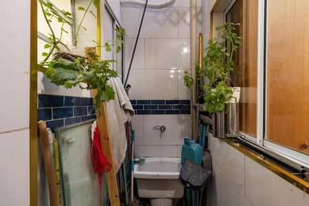 Apartamento à venda com 72m², 2 quartos e sem vaga Apartamento à venda com 72m², 2 quartos e sem vagaÁrea de Serviço