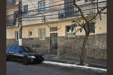 Fachada de apartamento à venda com 2 quartos, 72m² em Luz, São Paulo