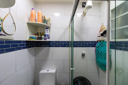 Apartamento à venda com 72m², 2 quartos e sem vaga Apartamento à venda com 72m², 2 quartos e sem vagaBanheiro
