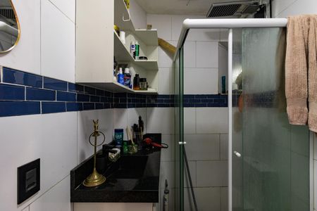 Apartamento à venda com 72m², 2 quartos e sem vaga Apartamento à venda com 72m², 2 quartos e sem vagaBanheiro da Suíte