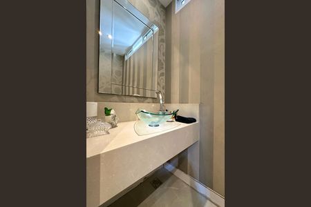 Apartamento à venda com 215m², 3 quartos e 1 vaga