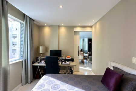 Apartamento à venda com 215m², 3 quartos e 1 vaga