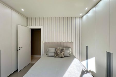Apartamento à venda com 215m², 3 quartos e 1 vaga