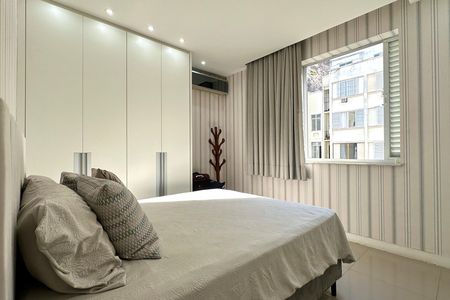Apartamento à venda com 215m², 3 quartos e 1 vaga