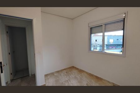 Quarto 2 de casa para alugar com 2 quartos, 75m² em Vila Andeyara, Ferraz de Vasconcelos